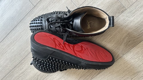 Authentic christian louboutin - authentic,