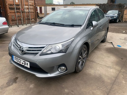 Toyota avensis 2012 d4d - toyota,