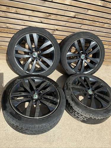 Skoda fabia vrs black - black, alloy