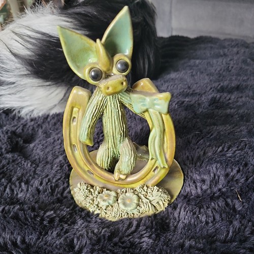 Yare designs pottery - yare, dragon