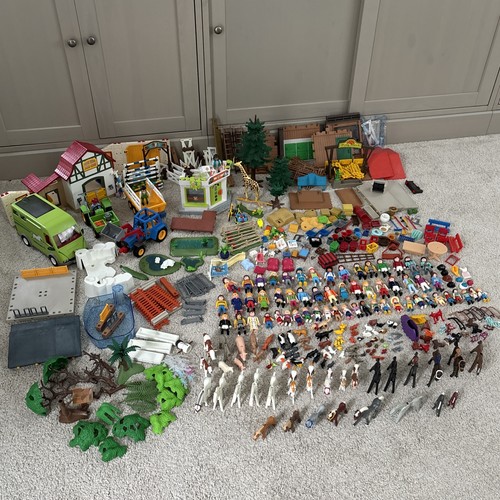 Huge playmobil bundle 6927 - huge,
