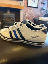 adidas Originals Vespa