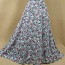 Country Collection Skirt Size