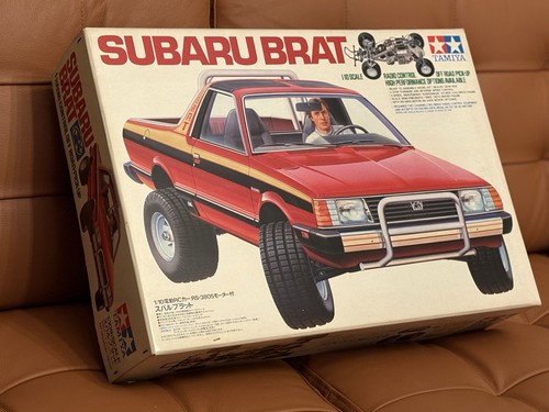 Tamiya 1983 subaru - brat, /