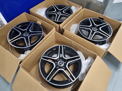 Genuine mercedes c class - genuine,