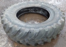 18.4R38 Titan Hi Traction Lug