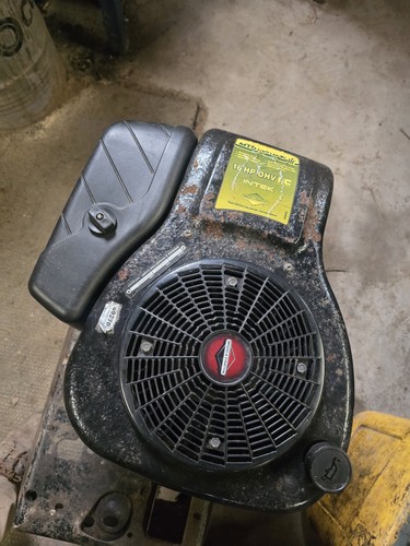 Briggs and stratton 16hp - stratton, intek