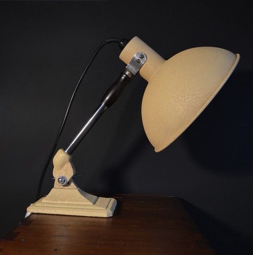 Vintage 1940s yellow pifco - yellow,
