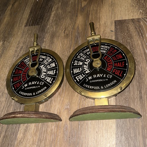 Pair ray co ships - pair, co.