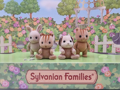 Sylvanian families walnut - families,
