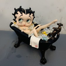 Betty Boop Figurine In The