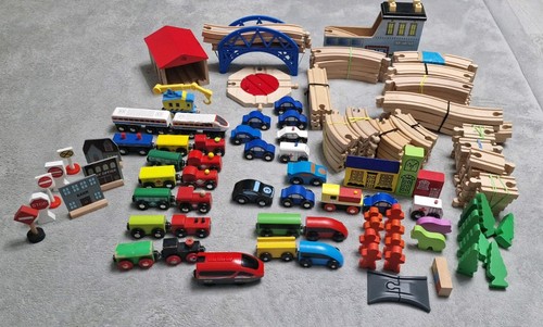 Wooden train set - , pieces