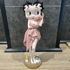 BETTY BOOP FIGURINE IN A BATH