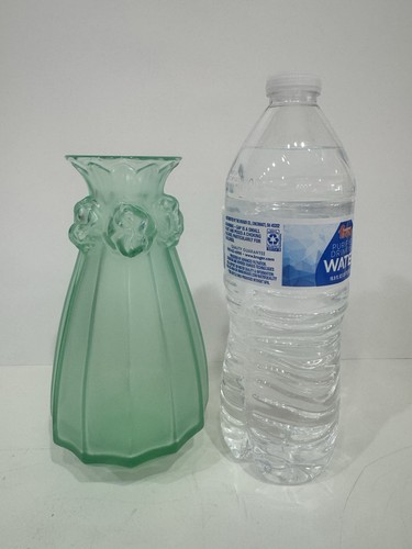 Lalique crystal mint green - lalique,