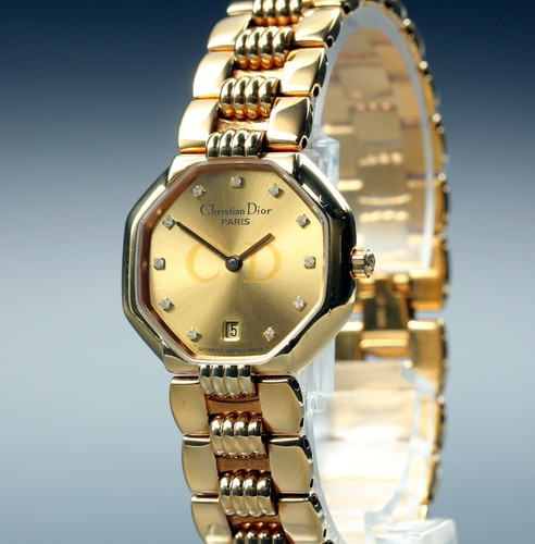 Near mint christian - [near,