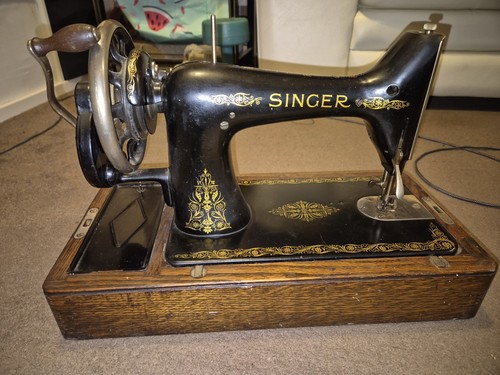 Vintage singer hand - vintage,