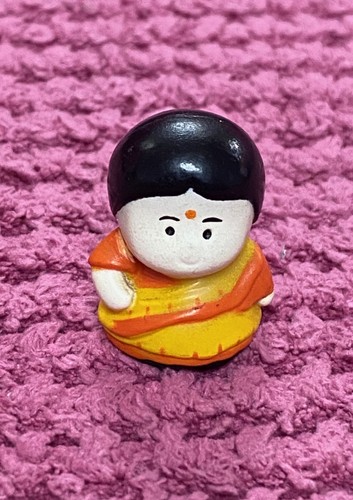 Vintage traditional miniature - traditional,