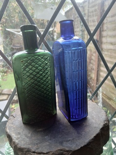 Poisons bottles rare dark - 2,