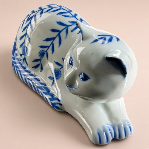 Vtg chinese blue and - chinese,