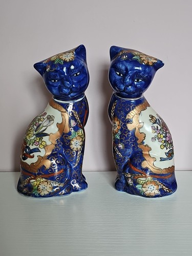 Pair vintage chinese - vintage, seated