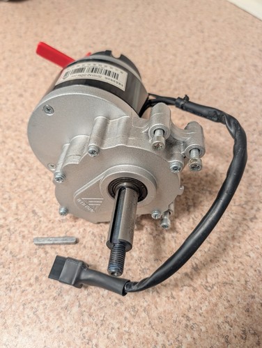 Right drive motor 24v - drive,