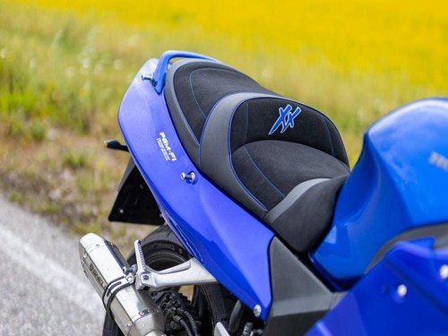Honda cbr1100xx blackbird top - honda,