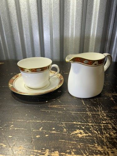 Royal crown derby - royal,