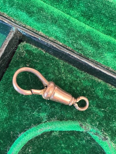 Antique rose gold dog - gold,