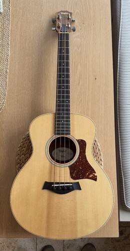 Taylor mini bass guitar - taylor,