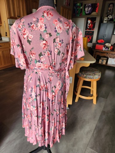 Wax poetic clothing pinup girl - clothing,