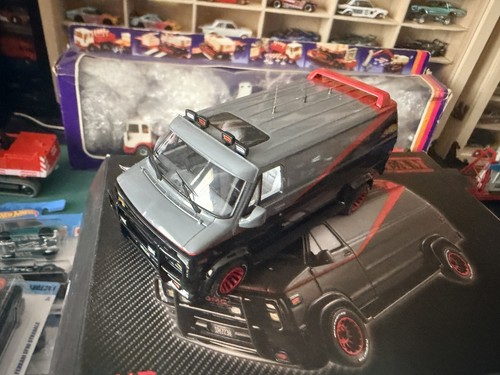 Hotwheels elite team van gmc - hotwheels,