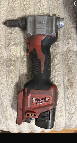 Milwaukee m12 12v compact - milwaukee,