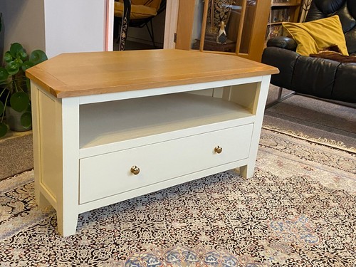 Oak media corner unit - tv,