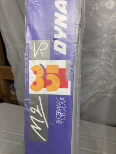 Dynamic race skis with - skis,