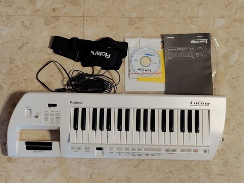 Roland lucina 37 key - lucina, ax-09