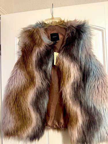 Forever faux fur vest size - 21,