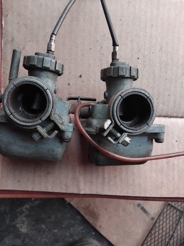 Twin mikuni suzuki - twin,