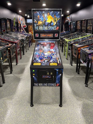 Rolling stones pinball machine - stones,