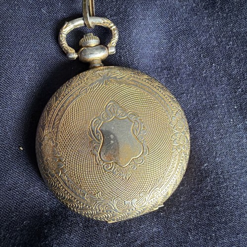 Limit branded gold tone - tone, quarts