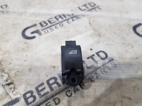 Genuine volvo v40 v70 - v40,