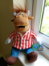 OFFICIAL BULLSEYE DARTS PLUSH