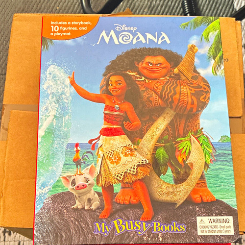 Disney moana busy books - my,