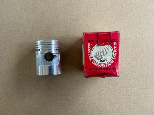 Genuine honda piston 13103 - 13103, 036