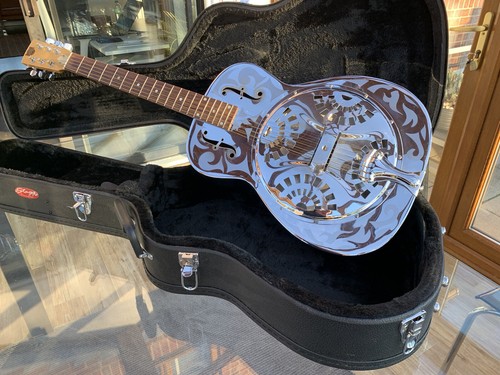 1984 dobro 33d vintage - 1984, metal