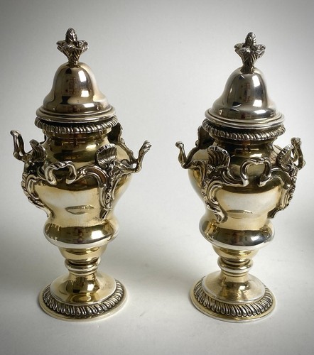 Antique pair solid - pair,