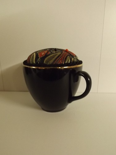 Vintage pin cushion black - vintage,