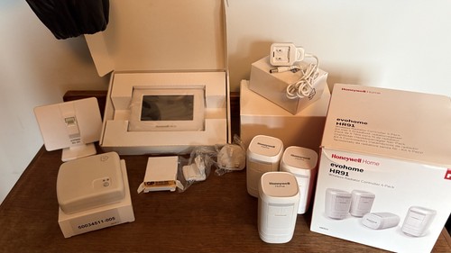 Thermostatic radiator valves - valves, x