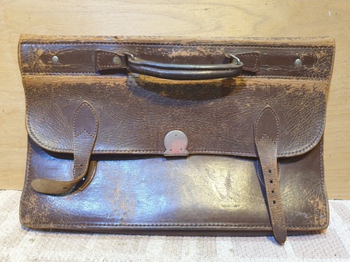 Vintage doctors gladstone bag - doctors,