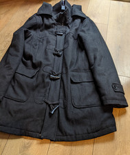 Man’s Heavy Black Duffle Coat Large Hooded Padded Lined Ribbed Urban Spirit.
