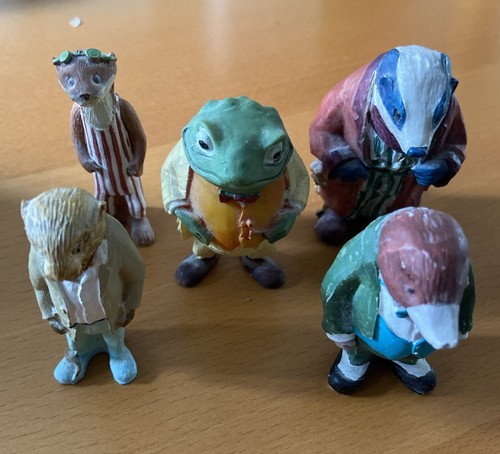Wind the willows set - set, of